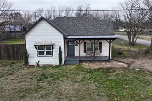 202 S Trappier St, Alvord, TX 76225 - Photo 31