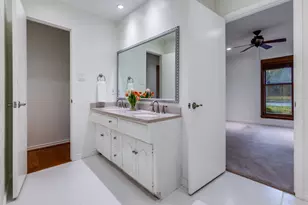 9304 Windy Crest Dr, Dallas, TX 75243 - Photo 27