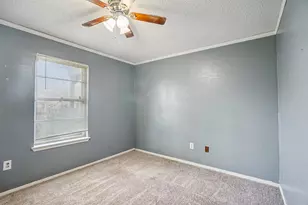 319 S Rogers St, Covington, TX 76636 - Photo 13