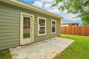 369 Declan St, Springtown, TX 76082 - Photo 31