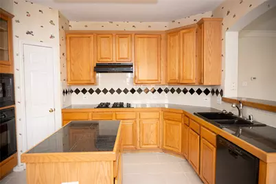 8416 Mesa Verde Drive, Plano, TX 75025 - Photo 5