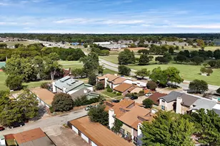 1402 S Carrier Pkwy, Grand Prairie, TX 75051 - Photo 27