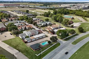 1402 S Carrier Pkwy, Grand Prairie, TX 75051 - Photo 7