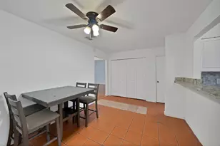 1402 S Carrier Pkwy, Grand Prairie, TX 75051 - Photo 15