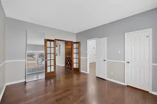 2260 Bald Eagle Way, Grand Prairie, TX 75052 - Photo 11