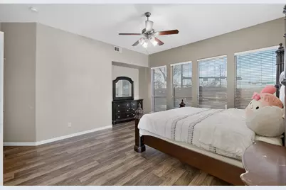 2260 Bald Eagle Way, Grand Prairie, TX 75052 - Photo 7