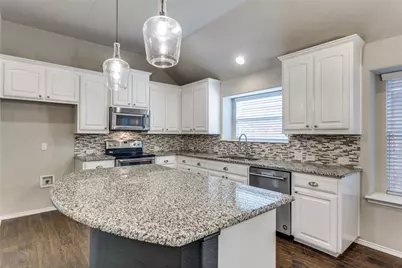 11824 Bellegrove Road, Burleson, TX 76028 - Photo 7