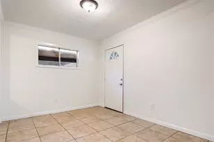 2611 W Amherst Ave, Dallas, TX 75235 - Photo 15