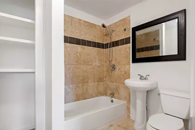 2611 W Amherst Avenue, Dallas, TX 75235 - Photo 35