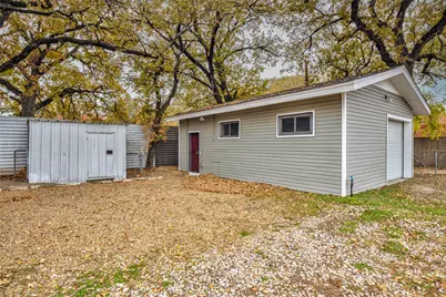 2611 W Amherst Avenue, Dallas, TX 75235 - Photo 5