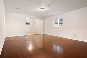 2611 W Amherst Ave, Dallas, TX 75235 - Photo 11