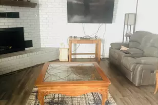 817 S Bell St, Hamilton, TX 76531 - Photo 5