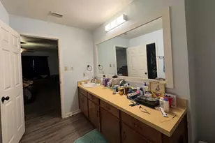 817 S Bell St, Hamilton, TX 76531 - Photo 17