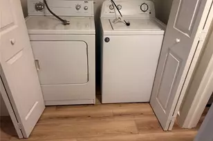 2106 Rainbow Dr, Arlington, TX 76011 - Photo 13