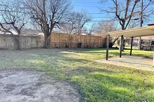 141 NW Jayellen Ave, Burleson, TX 76028 - Photo 29