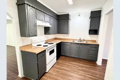 141 NW Jayellen Avenue, Burleson, TX 76028 - Photo 7