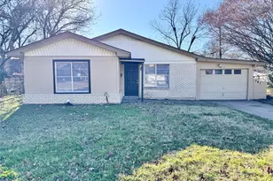 141 NW Jayellen Ave, Burleson, TX 76028 - Photo 1