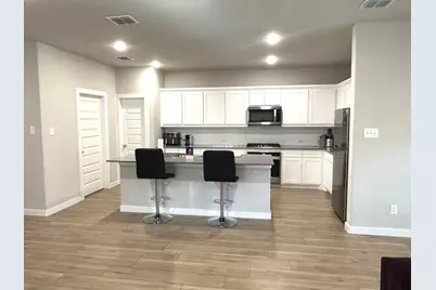 4913 Pebblewood Drive, Princeton, TX 75071 - Photo 9