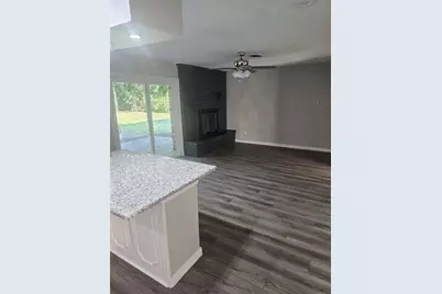 1306 Holt Avenue, DeSoto, TX 75115 - Photo 9