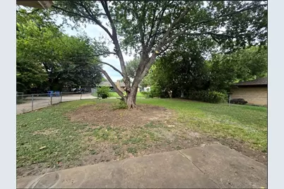 1306 Holt Avenue, DeSoto, TX 75115 - Photo 19