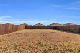 6513 Waterfall Ln, Princeton, TX 75407 - Photo 23
