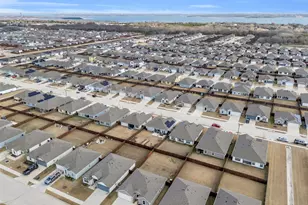 6513 Waterfall Ln, Princeton, TX 75407 - Photo 29