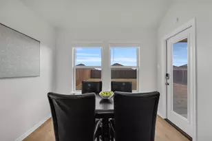 6513 Waterfall Ln, Princeton, TX 75407 - Photo 11