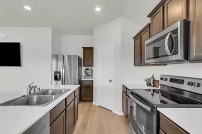 6513 Waterfall Lane, Princeton, TX 75407 - Photo 7