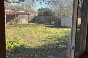 3600 Landy Ln, Richland Hills, TX 76118 - Photo 11