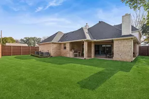 4023 Davila Dr, Dallas, TX 75220 - Photo 39