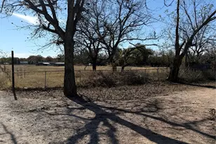 2419 S 1st St W, Clyde, TX 79510 - Photo 3