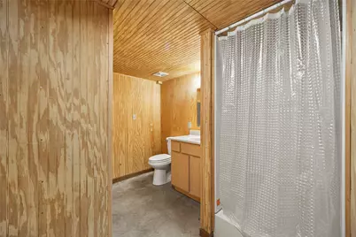 715 E 10th Street, Kemp, TX 75143 - Photo 11