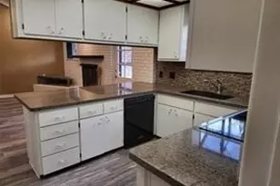 5728 Rockhill Rd, Fort Worth, TX 76112 - Photo 35