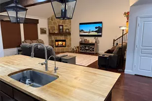 11900 Drummond Ln, Fort Worth, TX 76108 - Photo 7