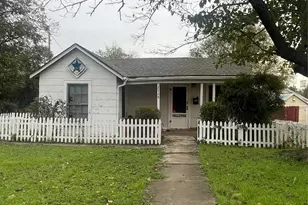 2528 Oakwood Terrace, Haltom City, TX 76117 - Photo 1