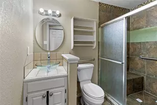 801 N 37th St, Corsicana, TX 75110 - Photo 13