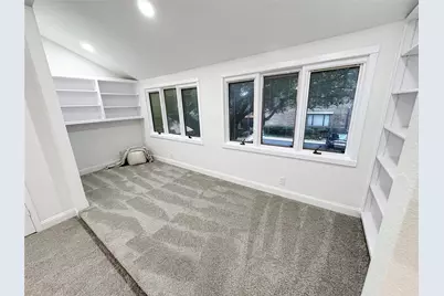 6812 E Northwest Highway, Dallas, TX 75231 - Photo 21