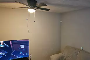 6528 Wild Honey Dr, Dallas, TX 75241 - Photo 11