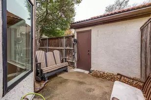 18040 Midway Rd, Dallas, TX 75287 - Photo 21