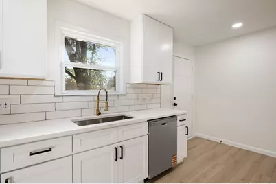 308 Wanda Way, Hurst, TX 76053 - Photo 11