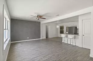 1729 Jocyle St, Arlington, TX 76010 - Photo 5