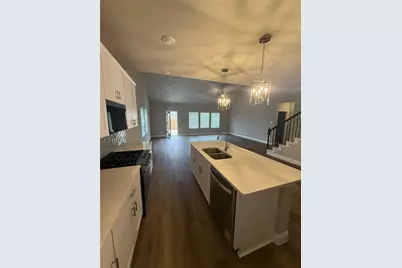 6632 Valley Lake Lane, Crowley, TX 76036 - Photo 9