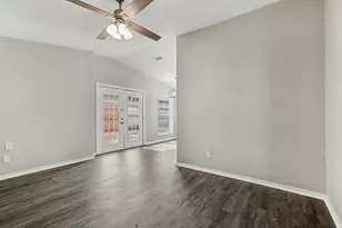 9680 Limestone Dr, Dallas, TX 75217 - Photo 3