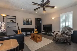 3141 Palmdale Cir, Farmers Branch, TX 75234 - Photo 5