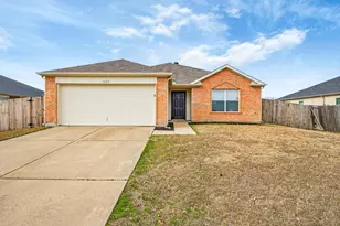 1603 Wavecrest Dr, Glenn Heights, TX 75154 - Photo 1