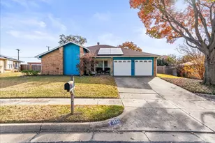 3432 Vine Ridge, Bedford, TX 76021 - Photo 3