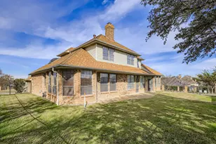 2210 Club Creek Cir, Garland, TX 75043 - Photo 27