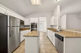 3705 Rosewood Ln, Sachse, TX 75048 - Photo 5