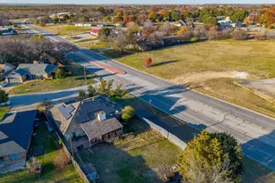 5244 Hill Ridge Dr, Fort Worth, TX 76135 - Photo 35