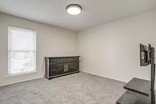 5244 Hill Ridge Dr, Fort Worth, TX 76135 - Photo 25